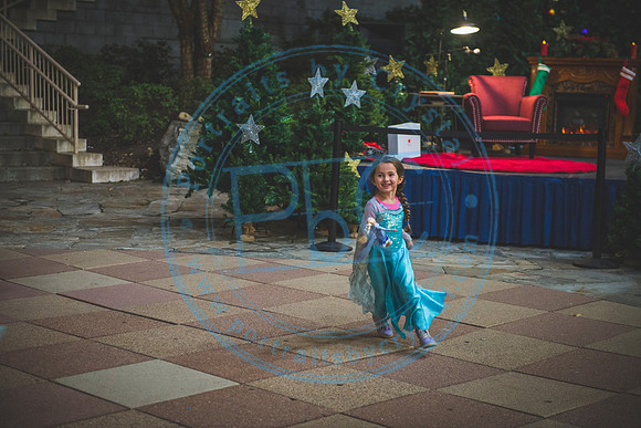 Santa's Arrival - TTC_112219_0094
