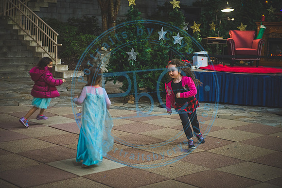 Santa's Arrival - TTC_112219_0099