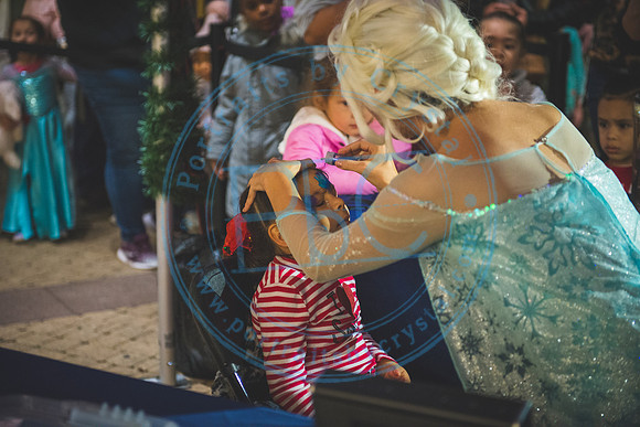 Santa's Arrival - TTC_112219_0180