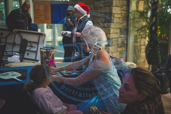 Santa's Arrival - TTC_112219_0200