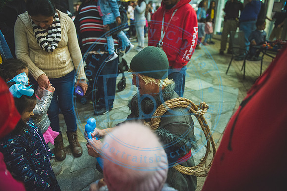 Santa's Arrival - TTC_112219_0281