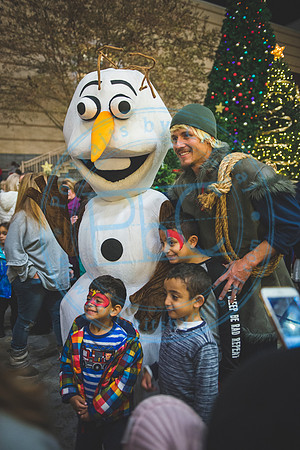 Santa's Arrival - TTC_112219_0408
