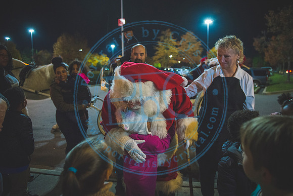 Santa's Arrival - TTC_112219_0543