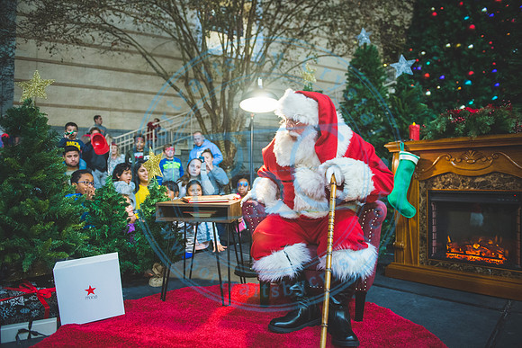 Santa's Arrival - TTC_112219_0640