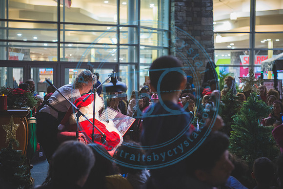 Santa's Arrival - TTC_112219_0676