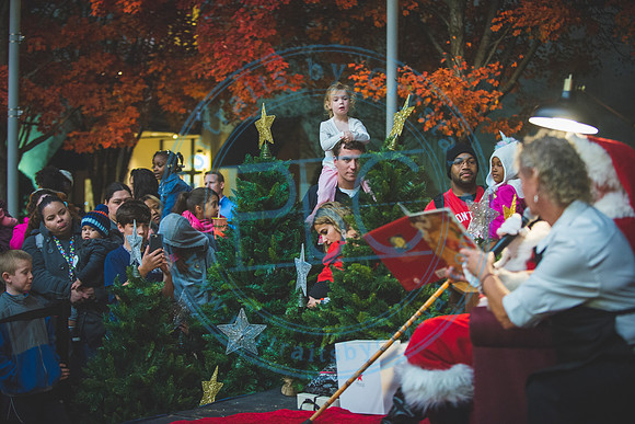 Santa's Arrival - TTC_112219_0688