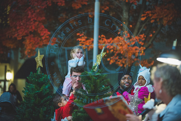 Santa's Arrival - TTC_112219_0699