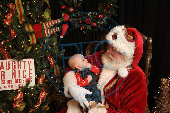 Afternoon with Santa - Sutherland.055