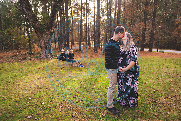 Mallory - Maternity_112919_0165
