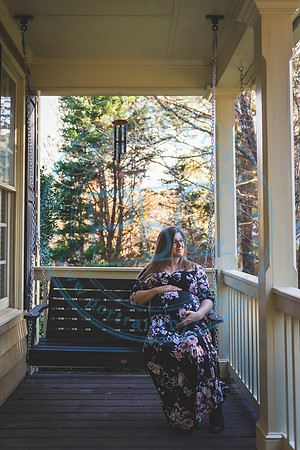 Mallory - Maternity_112919_0357