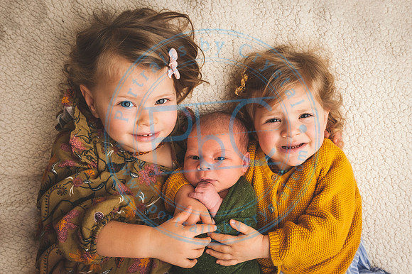 Cedar - Newborn_120119_0103