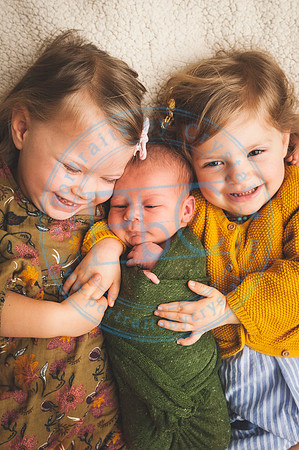 Cedar - Newborn_120119_0125