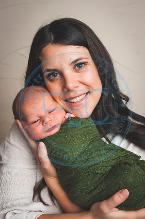 Cedar - Newborn_120119_0153