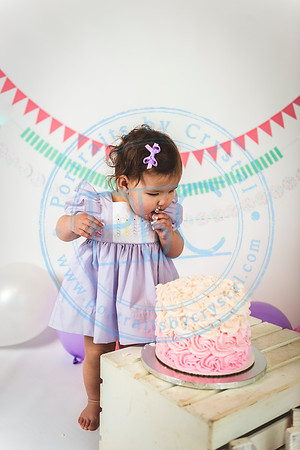 Ella - Cake Smash_011820_0094