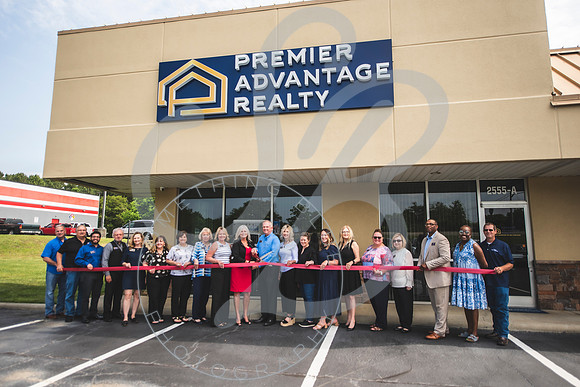 Grand Opening Premier Advantage Realty_050824_0193