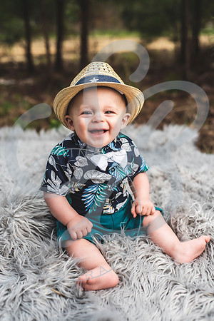 Declan - 8 Month_032622_0230