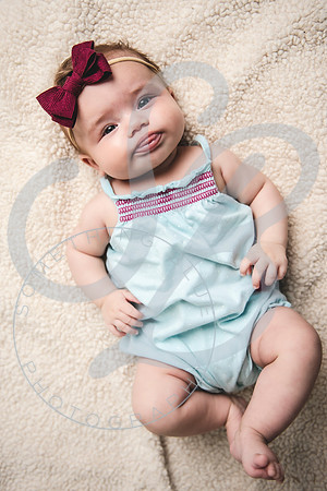 MacKenzie - 4 month_062522_0156