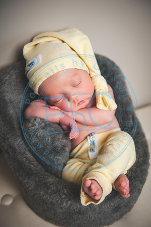 Blake - Newborn.Edits.39