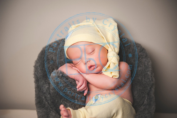 Blake - Newborn.Edits.40