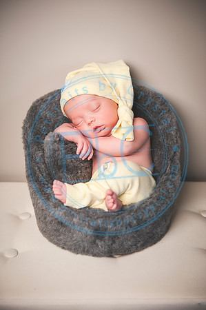 Blake - Newborn.Edits.41
