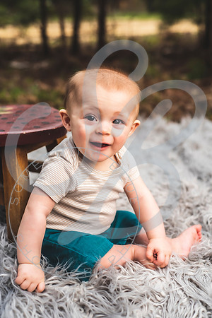 Declan - 8 Month_032622_0326