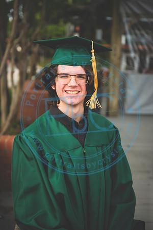 Dylan - Senior_042820_0008