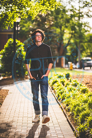Dylan - Senior_042820_0092