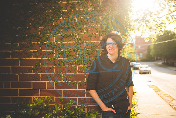 Dylan - Senior_042820_0176