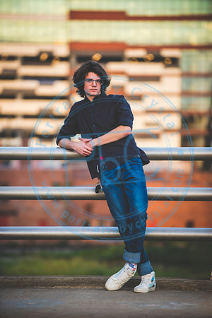 Dylan - Senior_042820_0359