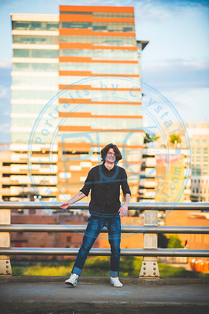 Dylan - Senior_042820_0412