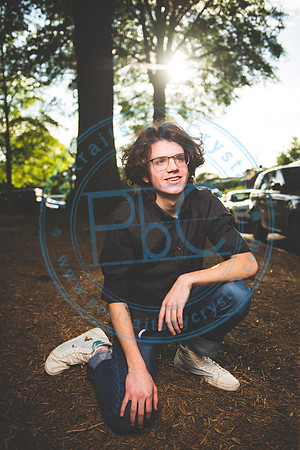 Dylan - Senior_042820_0076