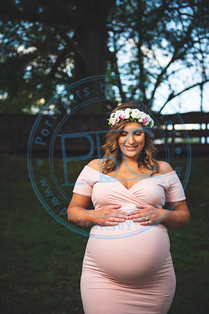 Kelly - Maternity_042620_0199