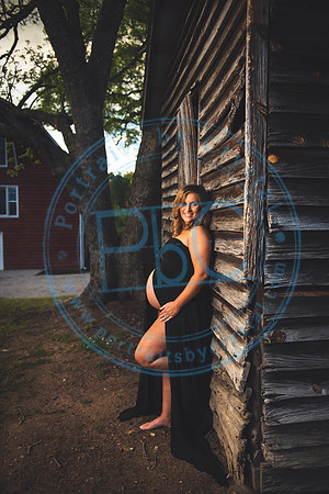 Kelly - Maternity_042620_0219