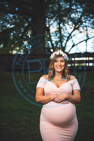 Kelly - Maternity_042620_0186