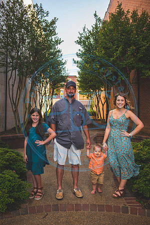Amanda & Patrick - Spring 2020_051120_0016