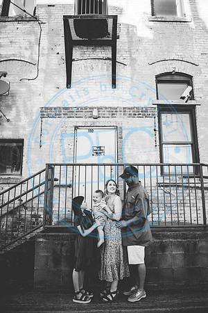 Amanda & Patrick - Spring 2020_051120_0625