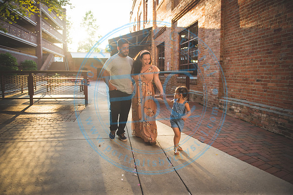 Batista Family - Baby #2 Announcement_052320_0050