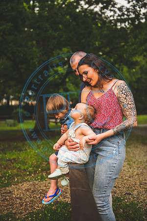 Criswell Family - Spring 2020_052820_0328