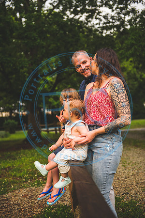 Criswell Family - Spring 2020_052820_0330