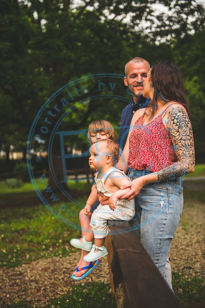 Criswell Family - Spring 2020_052820_0337