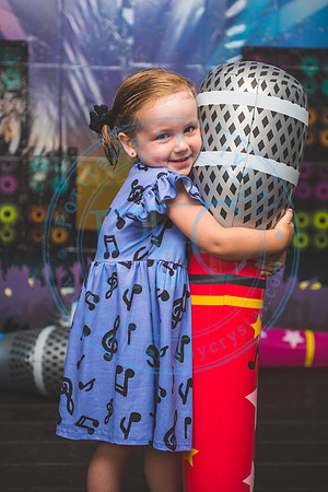 Erin - 3 Year_060520_0315