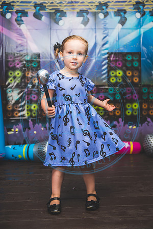 Erin - 3 Year_060520_0334