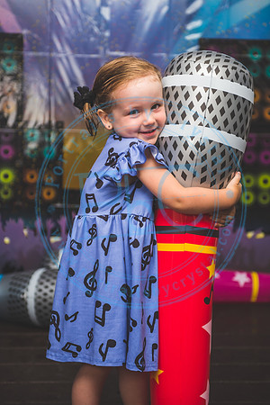 Erin - 3 Year_060520_0315