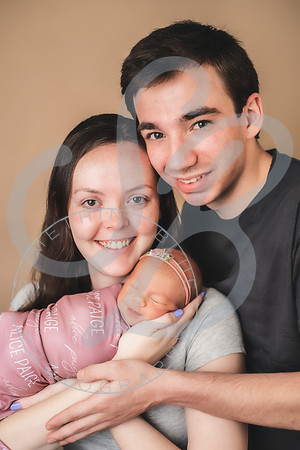 Alice - Newborn_030822_0031