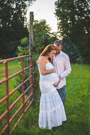 Carisa - Maternity_081820_0197