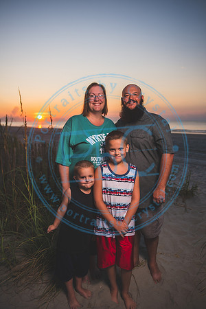 Kj & Sharon - Beach_081120_0775