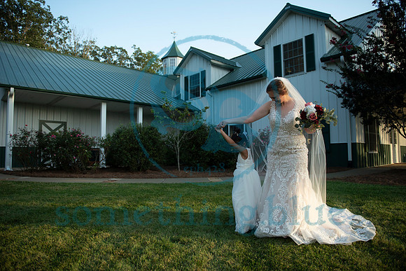 Anna - Bridal_090320_0243