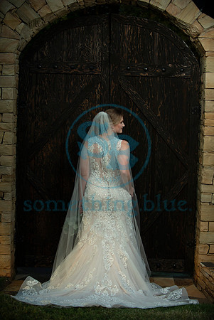 Anna - Bridal_090320_0321