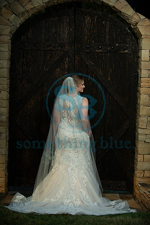 Anna - Bridal_090320_0326