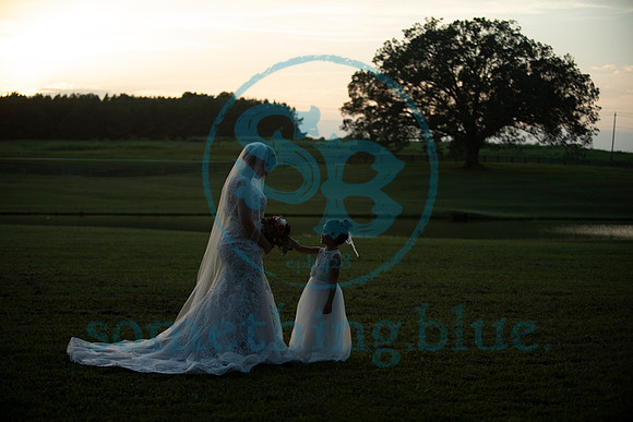 Anna - Bridal_090320_0391